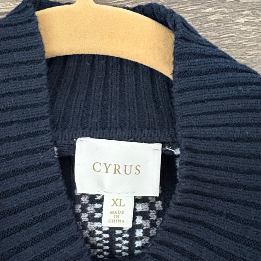 Navy Patterned Sweater - image 3